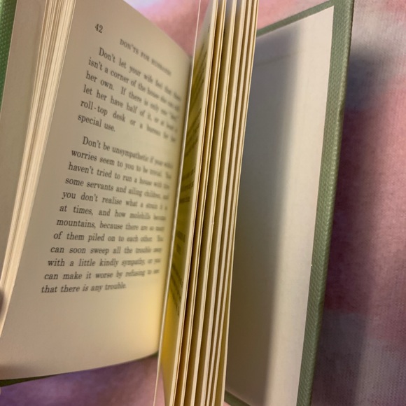 Small Pocket Size Book for husbands - Picture 6 of 6